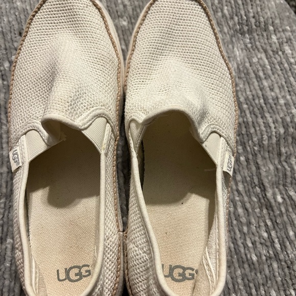 UGG Women's White Slip-On Flats - Picture 4 of 9